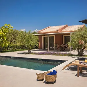 Virginia Villa